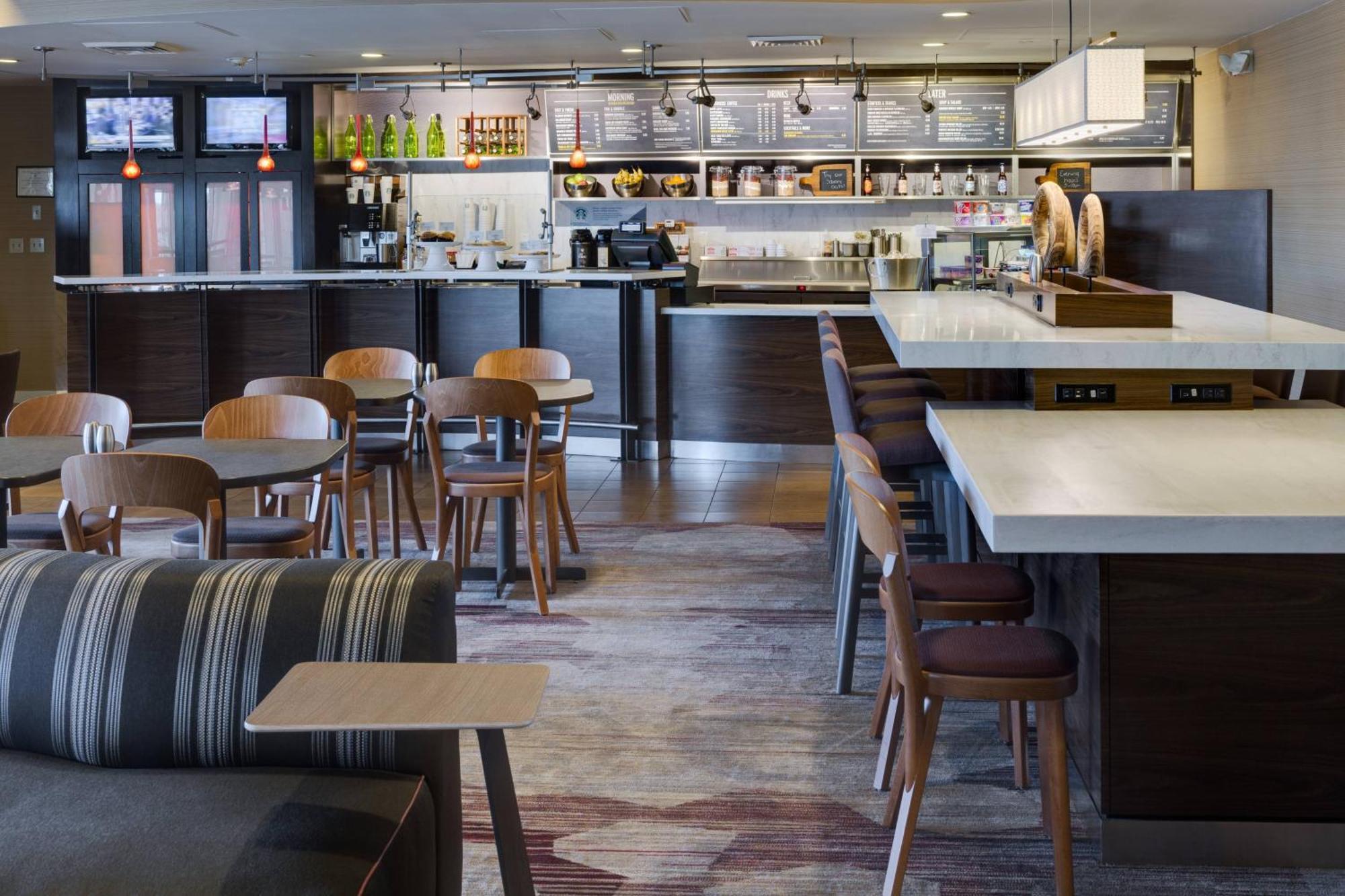 Hotel Courtyard By Marriott Providence Warwick Exteriér fotografie